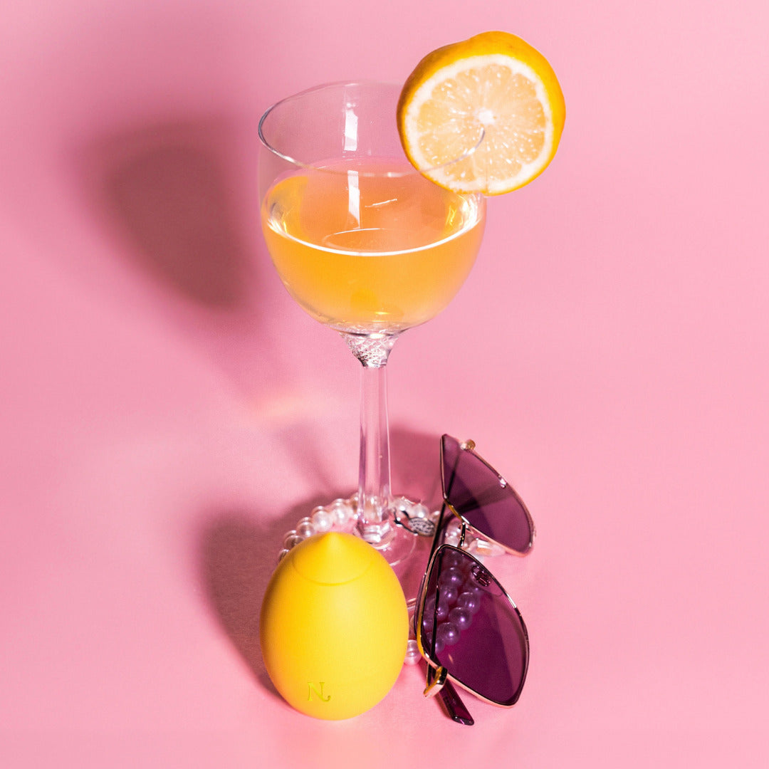 Lemon Clitoral Vibrator in ricarica